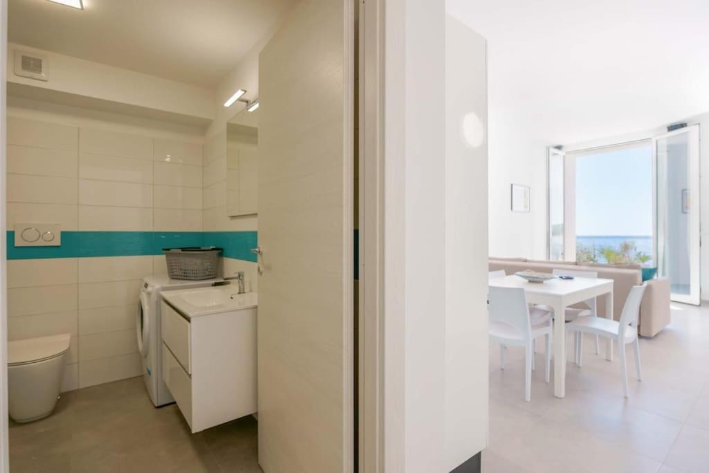 Guest House Mareluna Carloforte  Ngoại thất bức ảnh